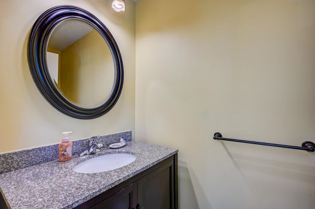 196 E Main St Unit 10, Conway, NH 03818