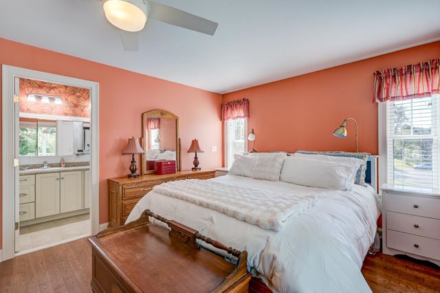 196 E Main St Unit 10, Conway, NH 03818