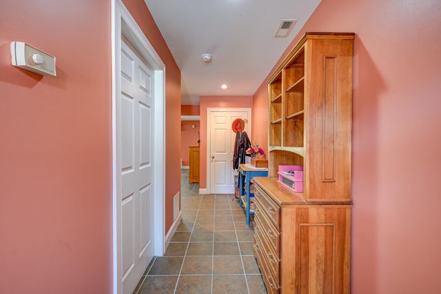 196 E Main St Unit 10, Conway, NH 03818