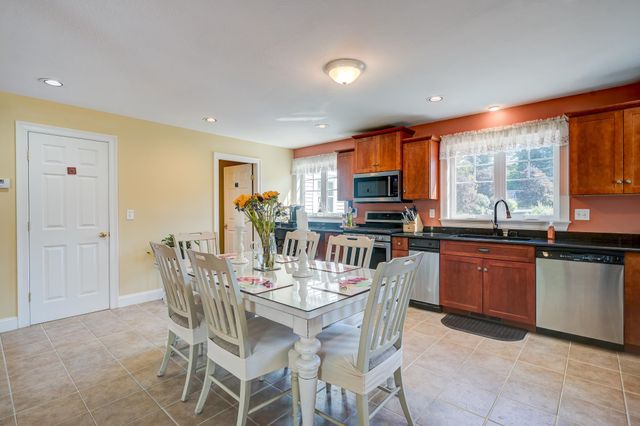 196 E Main St Unit 10, Conway, NH 03818