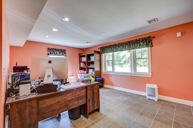 196 E Main St Unit 10, Conway, NH 03818