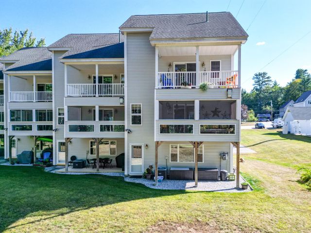 196 E Main St Unit 10, Conway, NH 03818