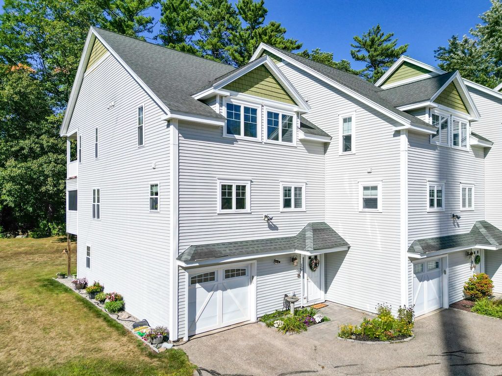 196 E Main St Unit 10, Conway, NH 03818