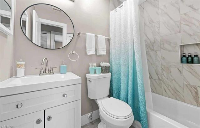 2206 SE 4th ST, Cape Coral, FL 33990