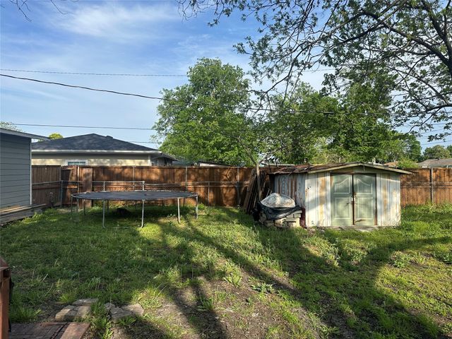 836 Travis Street, Garland, TX 75040