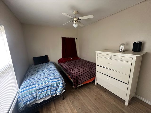 836 Travis Street, Garland, TX 75040