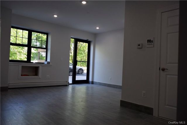 2115 Burr Avenue Fl 1, Bronx, NY 10461