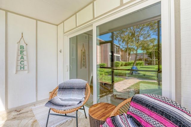 5683 Midnight Pass Road 105, Sarasota, FL 34242