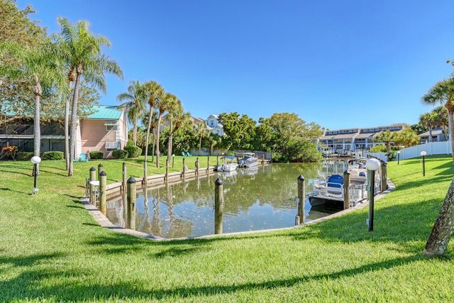 5683 Midnight Pass Road 105, Sarasota, FL 34242