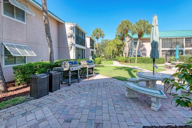 5683 Midnight Pass Road 105, Sarasota, FL 34242