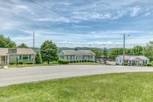 315 Southwest Lowry Drive, Abingdon, VA 24210