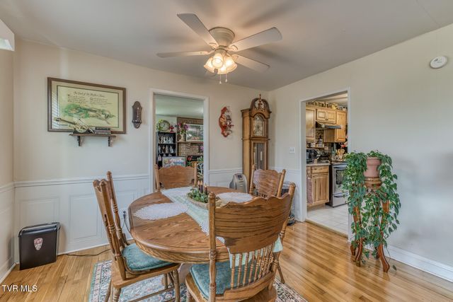 315 Southwest Lowry Drive, Abingdon, VA 24210