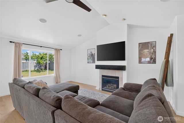 107 W 26th Avenue, Ellensburg, WA 98926