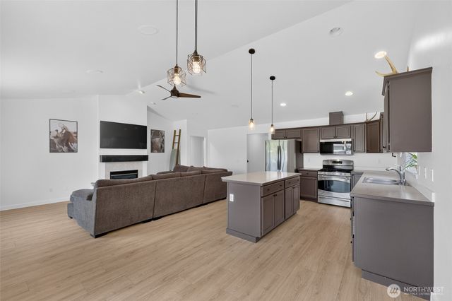 107 W 26th Avenue, Ellensburg, WA 98926