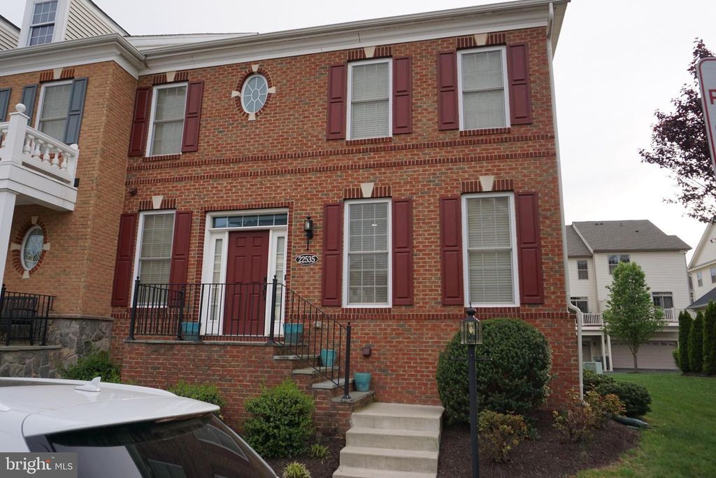 22535 WILLINGTON SQ, Ashburn, VA 20148