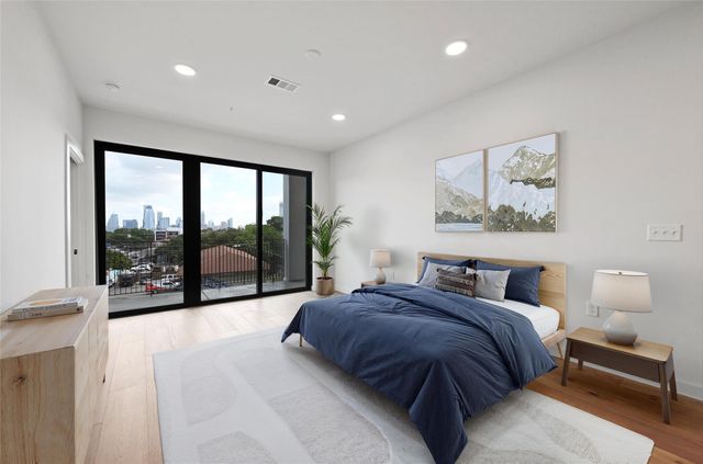 2209 S 1st ST 209, Austin, TX 78704