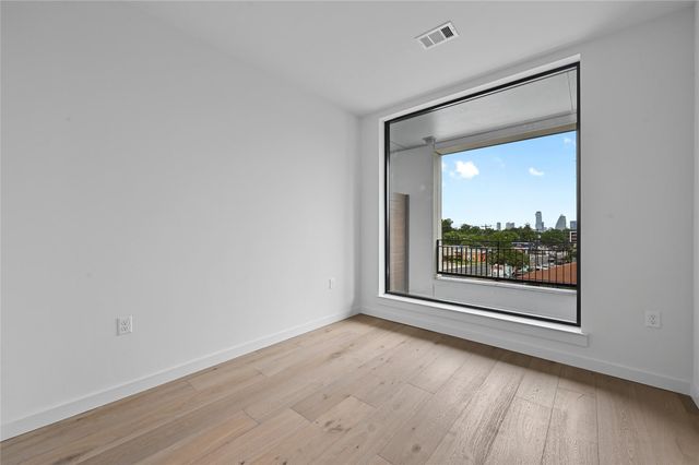 2209 S 1st ST 209, Austin, TX 78704