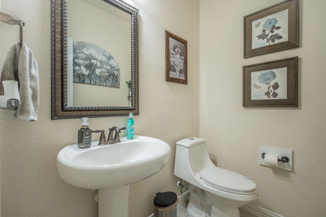 441 Rockaway Drive, Midlothian, TX 76065