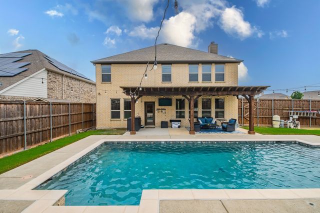 441 Rockaway Drive, Midlothian, TX 76065