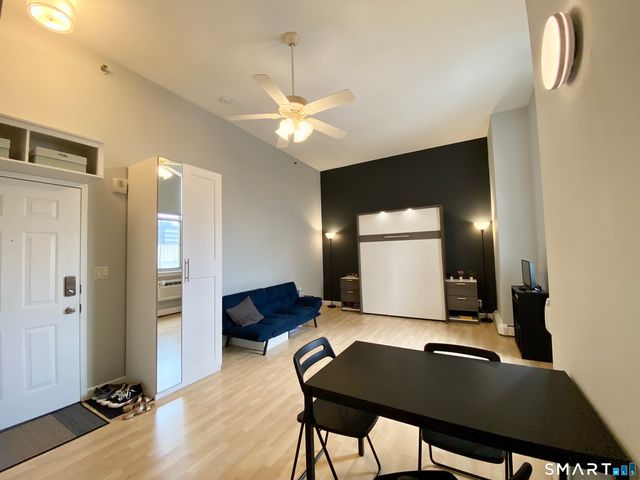 124 Court Street 605, New Haven, CT 06510