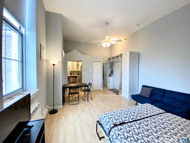 124 Court Street 605, New Haven, CT 06510