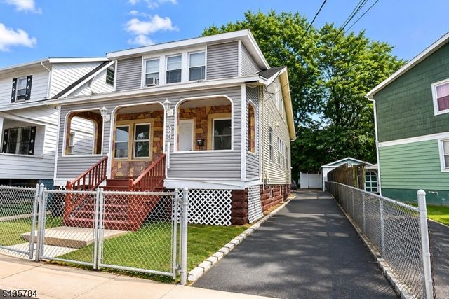 240 Sunset Ave, Newark City, NJ 07106