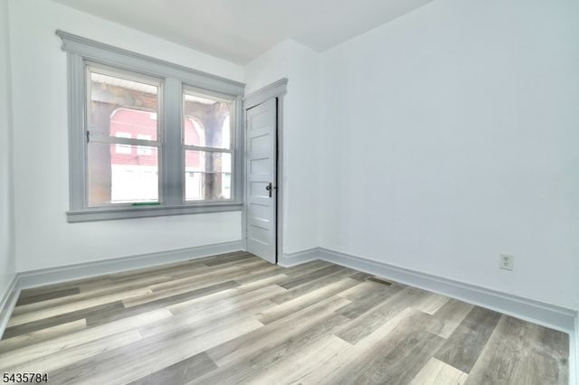240 Sunset Ave, Newark City, NJ 07106