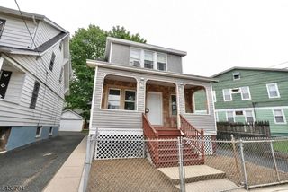 240 Sunset Ave, Newark City, NJ 07106