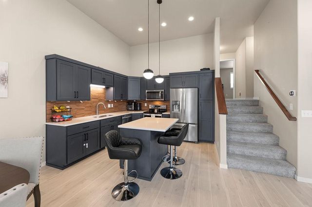 2171 Allison Lane W, West Fargo, ND 58078