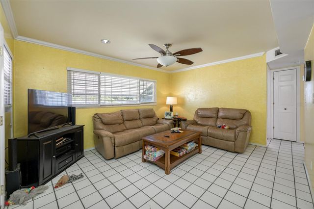 12320 105 STREET, Largo, FL 33773