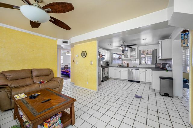 12320 105 STREET, Largo, FL 33773