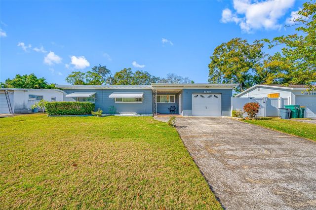 12320 105 STREET, Largo, FL 33773