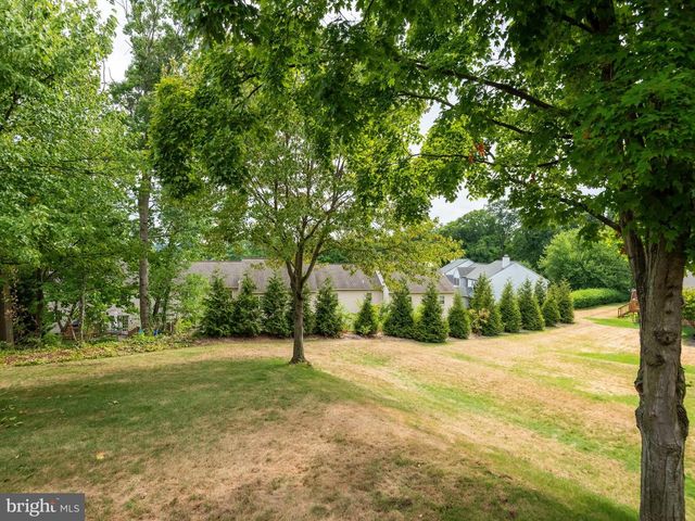 206 SAND CT, Ephrata, PA 17522