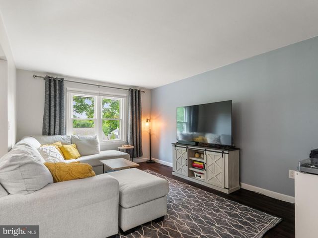206 SAND CT, Ephrata, PA 17522