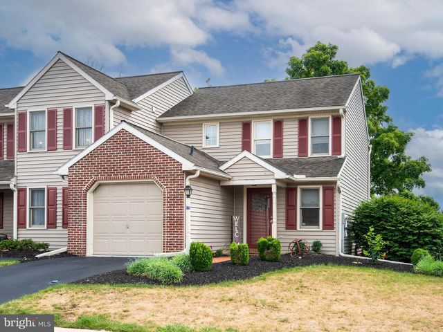 206 SAND CT, Ephrata, PA 17522