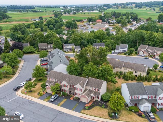 206 SAND CT, Ephrata, PA 17522