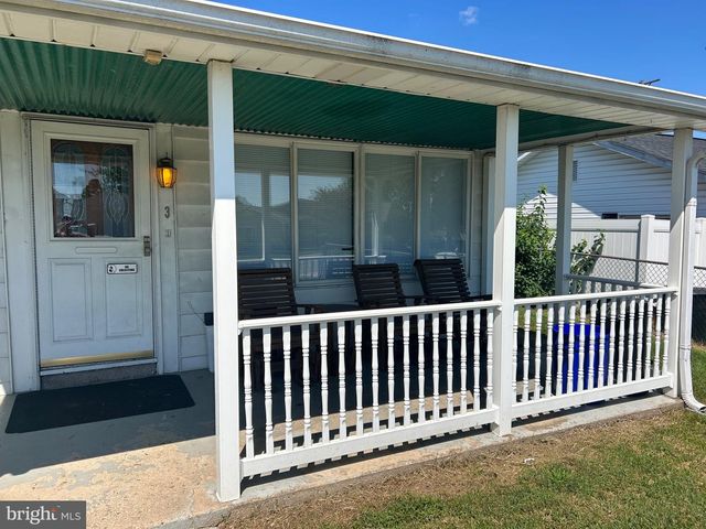 3 DIHEDRAL, Middle River, MD 21220