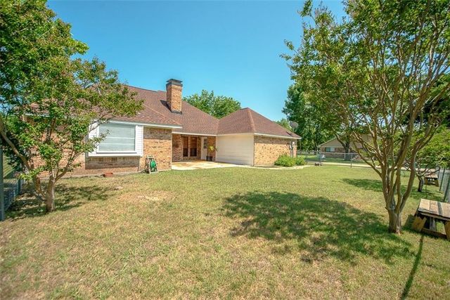 621 New Hope Road E, New Hope, TX 75071