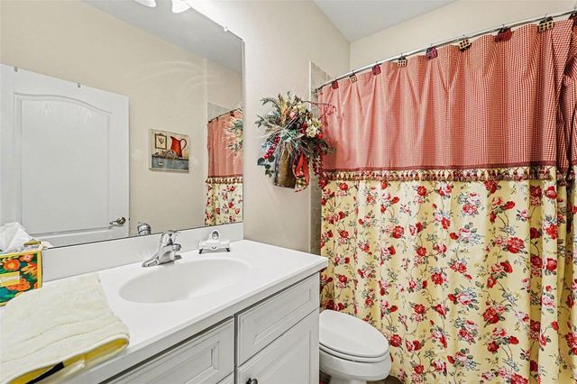 10202 HYANNISPORT LOOP, San Antonio, FL 33576