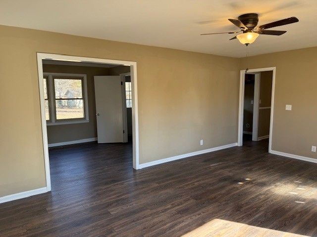 406 Foxboro Ln, Tullahoma, TN 37388