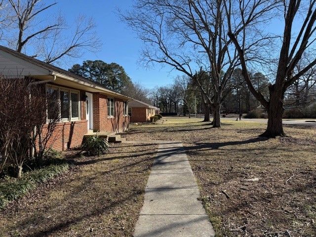 406 Foxboro Ln, Tullahoma, TN 37388