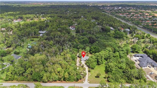 5681 Bur Oaks LN, Naples, FL 34119
