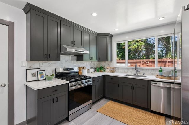 98 Wilshire Avenue, Daly City, CA 94015