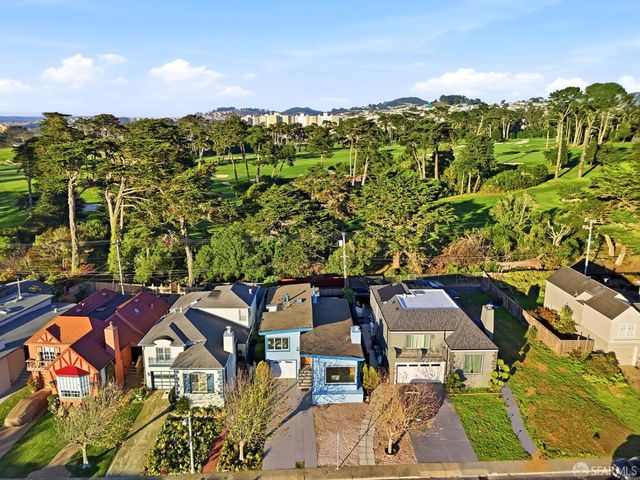 98 Wilshire Avenue, Daly City, CA 94015