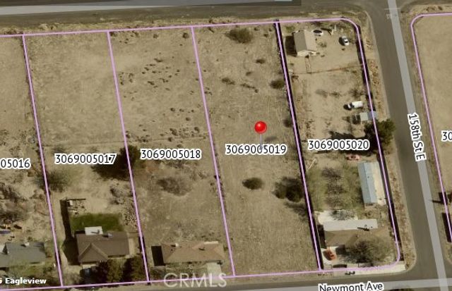 158 158 S Newmont Ave, Lake Los Angeles, CA 93535