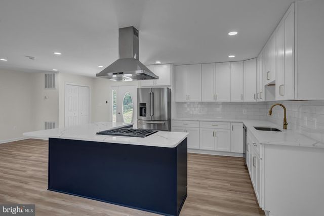 172 HEMLOCK FRST, Mineral, VA 23117