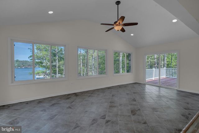 172 HEMLOCK FRST, Mineral, VA 23117