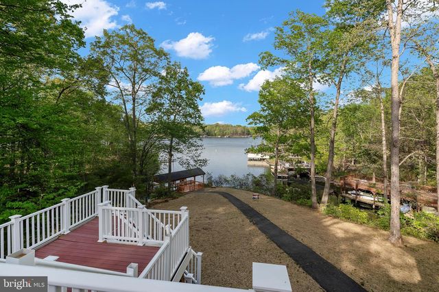 172 HEMLOCK FRST, Mineral, VA 23117