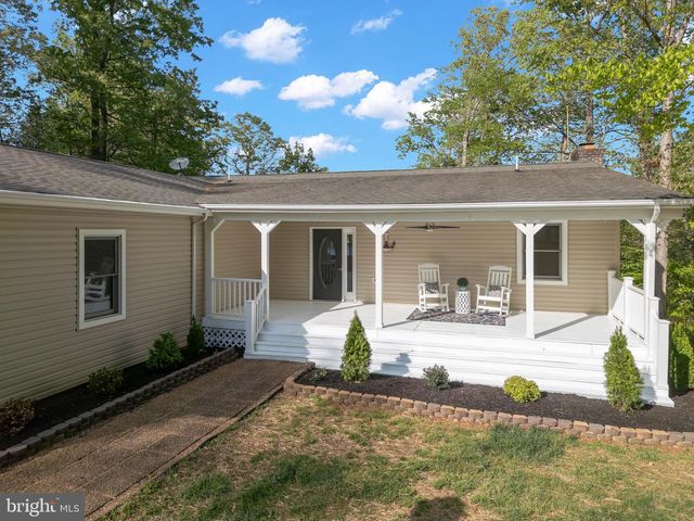 172 HEMLOCK FRST, Mineral, VA 23117
