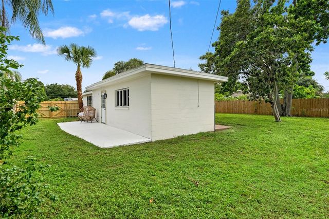 6810 13TH STREET N, St Petersburg, FL 33702